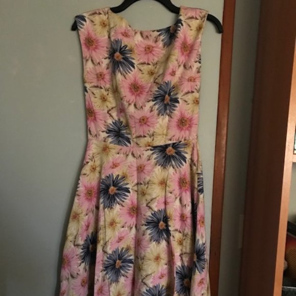 Tatyana Fit and Flare pink and blue floral dress - Picture 2 of 6